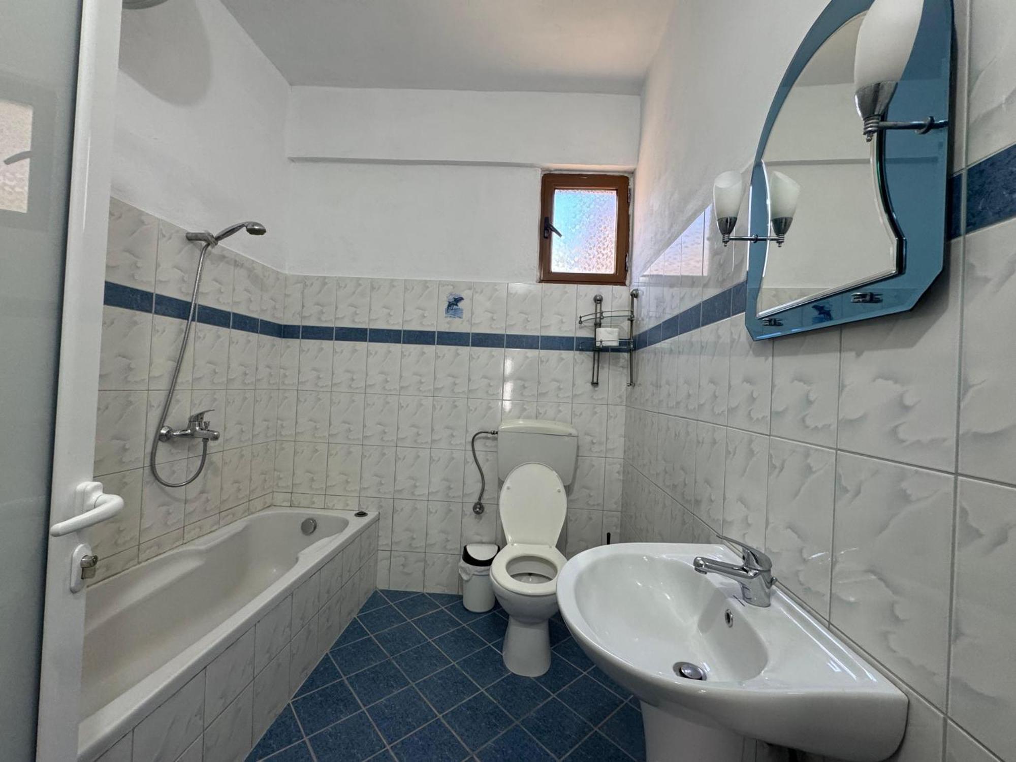 Vila Hergi Sarande Ngoại thất bức ảnh